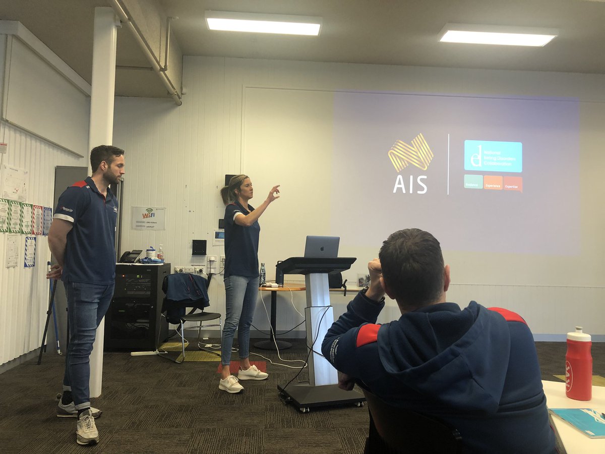 Thanks @OliviaWarnes @theAIS and Alex McNaughton for today’s eating disorder in sport workshop at @SASI_sport. Important work