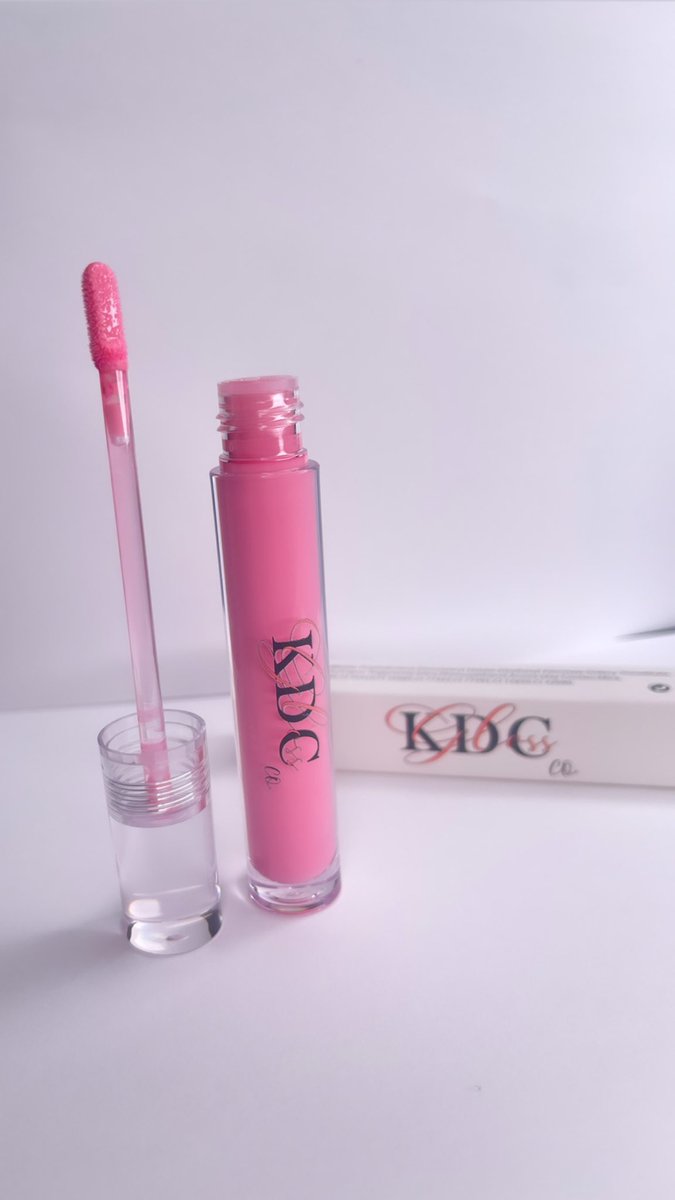 KaaayDenise's tweet photo. You can’t have one without the other 😩🥹💞 Malibu Barbie &amp; Boujee 👄 $12 https://t.co/NZn028y5g6