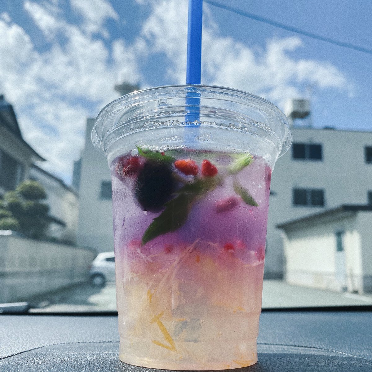 lx_if5's tweet photo. 今年飲んだお気に入りのドリンク達🍹 https://t.co/YRWIyoNw1h