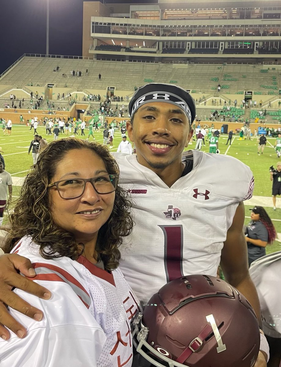 AngieBody's tweet photo. Uno my favorite player🥰🥰🥰 https://t.co/xNP5RriKH4