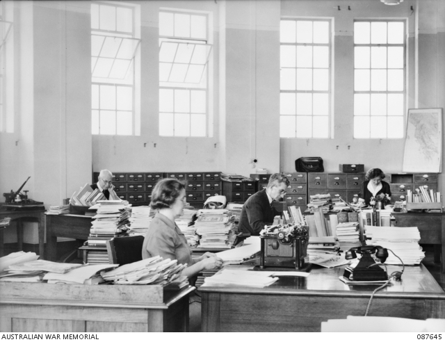 AWM Summer Scholars applications now open! Successful scholars will be hosted at the Memorial between 16 January and 24 February 2023. Information, application form: bit.ly/3U7tlss.
   
Applications close at 5pm AEDT, 23 September 2022.