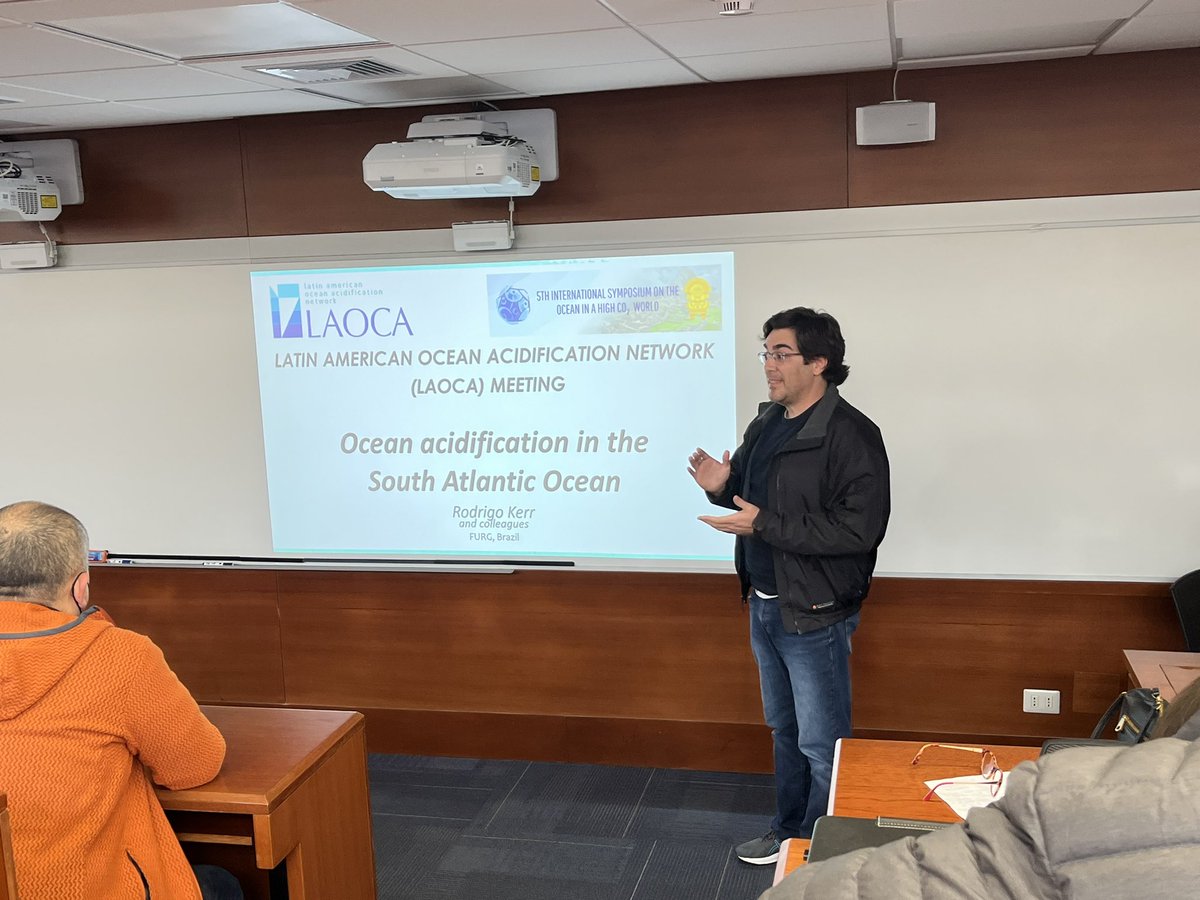 leocfurg's tweet photo. Today, at the Latin American Oceanic Acidification Network #LAOCA event, during @Highco2L, Prof. Rodrigo Kerr presented, from the #Tropical Ocean to #Antarctica, the main areas of study by the #Brazilian Network for Oceanic Acidification (#BrOA), based at #LEOC. https://t.co/YJqiphsJqV