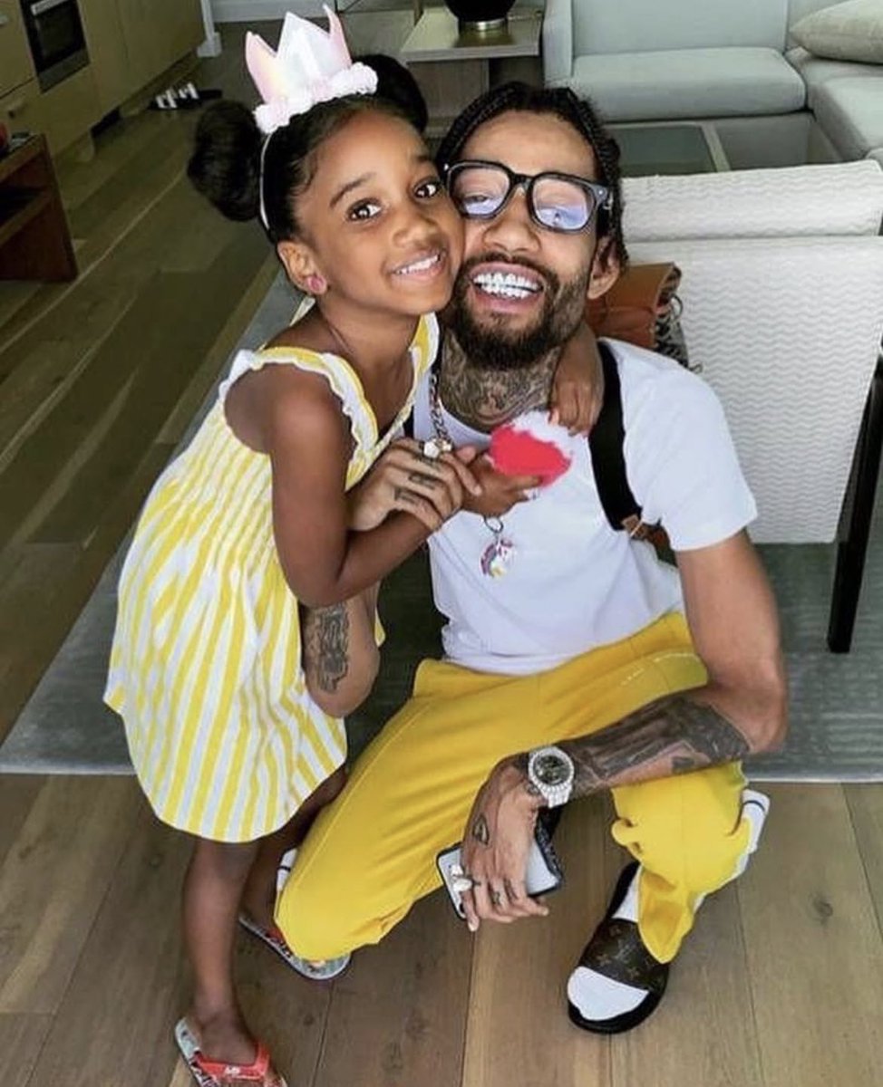 Insanefightclip's tweet photo. #RIP #SIP #PnBRock so sad my condolences to you and your family gone too soon! Your music will live on forever haters or not, you left your mark 🕊 https://t.co/tgMwWwdzT4