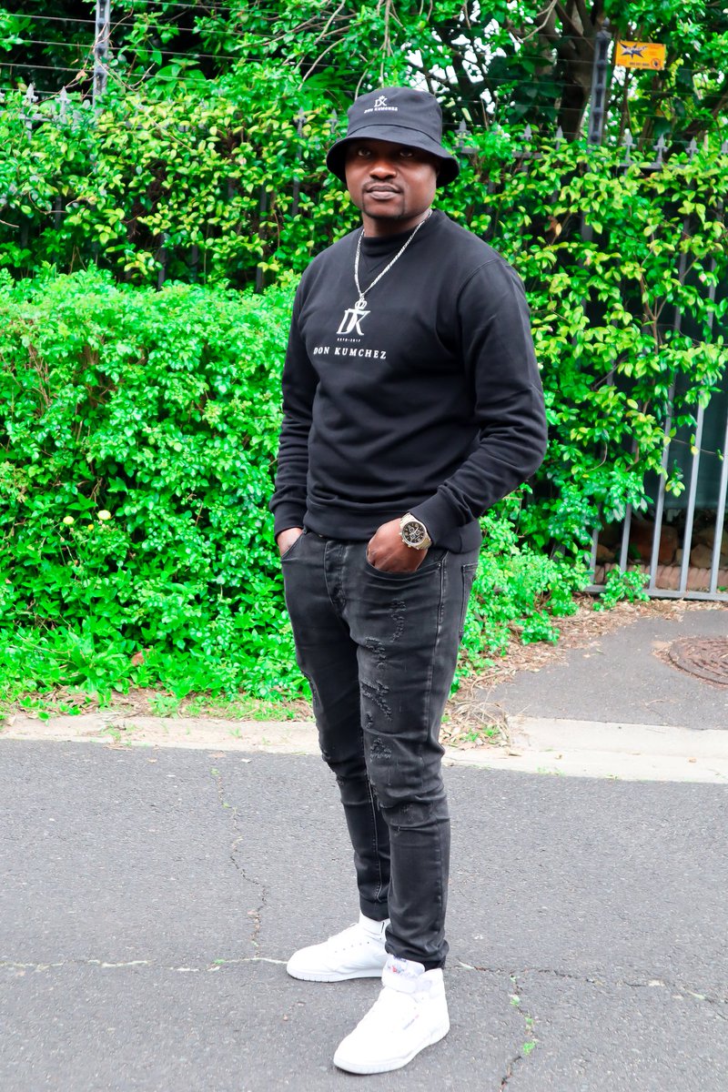 kumchez's tweet image. Adopt the pace of nature: her secret is patience Ralph Waldo Emerson 🌳
#DonKumchezClothing 💯