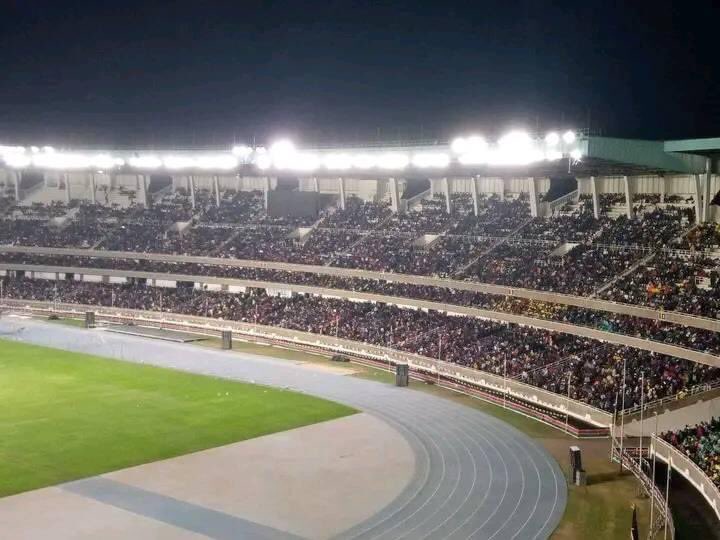 Amazing! Kasarani Stadium full to the Brim by 5am. Won’t He  do it 🙌🏽 #Rutothe5th