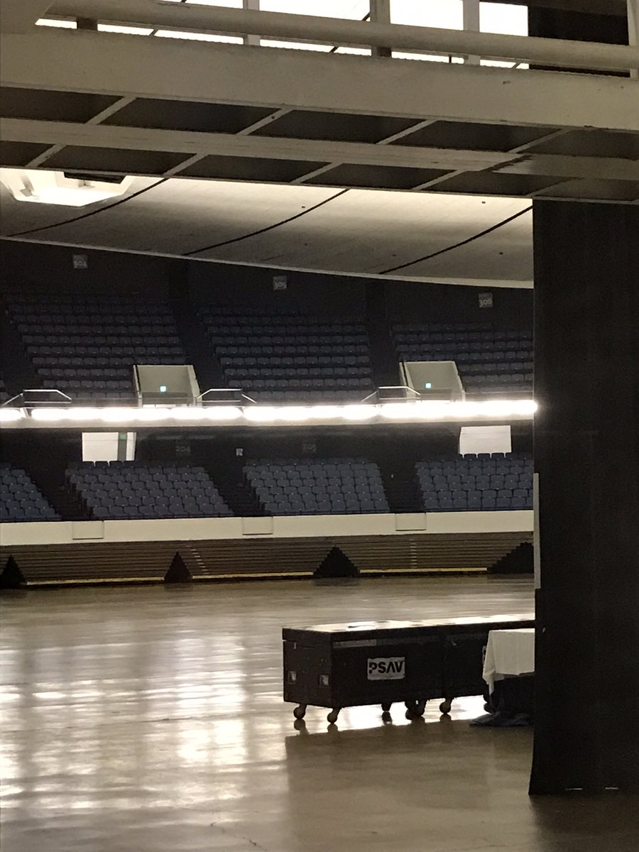 MagicAndWalnut's tweet image. The #D23Expo show floor at the Anaheim Convention Center is being dismantled fast! Here’s what the inside looked like just 24 hours after the event ended: