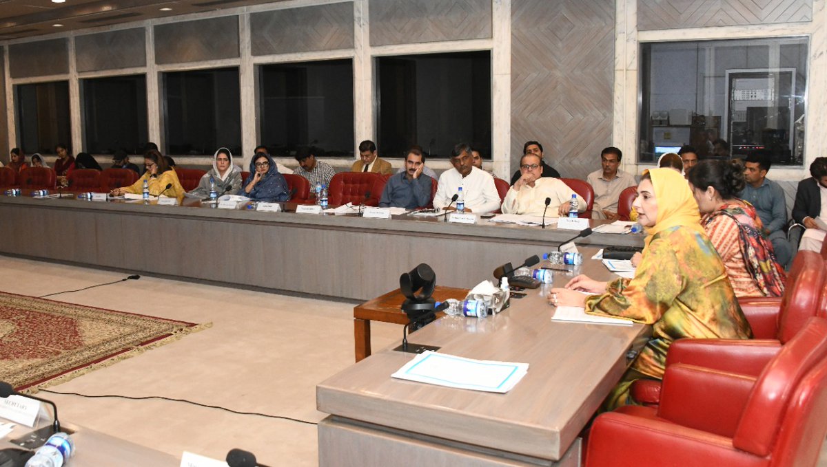 NA_Committees's tweet photo. Standing Committee under Chairpersonship of @AheerJavaria took serious notice of malicious media campaign in social/electronic media about Parliamentary Delegation’s recent visit to Canada for #65CPC .
Read more here ⬇️
https://t.co/mQEzsW4dLw https://t.co/wVxvWYGB0f