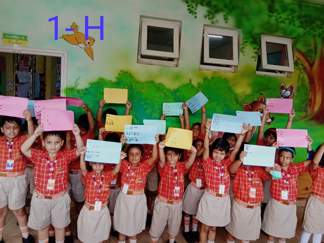 SAI_Edu_In's tweet image. Little SAIoneers of Class-I proactively engaged themselves in an enriching maths session where they learnt the tables of 2, 3, 5 and 10 with the help of some interesting activities using paper cutouts and stars.
#Learningtables
#Mathisfun
#ActivityBasedLearning
