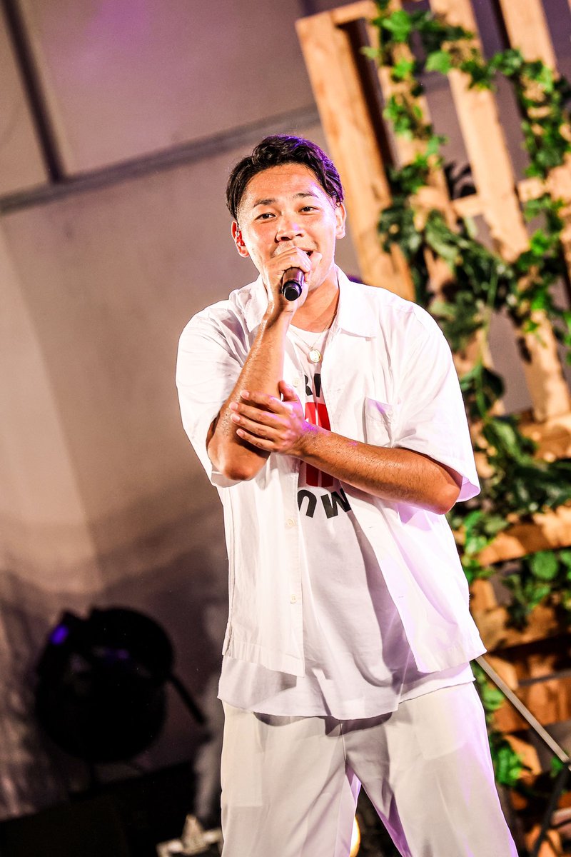 berrygoodman88's tweet photo. 【本日の出演情報】
.
Seasoning
～season your life with music～
.
📻JFN
⏰13:30〜
※15:00台に出演予定
👦Rover、MOCA
https://t.co/HVU43gyO1T
.
Rover、MOCAがゲスト生出演致します。
是非お聞きください👂
#シズニン #ベリーグッドマン #Rover #MOCA https://t.co/PpfXxJ0RBU