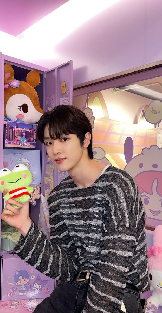 CallmeJade19's tweet photo. Sinh nhật chiếc nai con này, mong bạn sớm có fix unit để mình còn bía nhaaaaaa 

Our Love At First Sight Sungchan
#HAPPYSUNGCHANDAY
#OURDEERESTSUNGCHANDAY
#성찬이_생일이다_자_찍어_치즈
@NCTsmtown https://t.co/6dRrBFOk5i