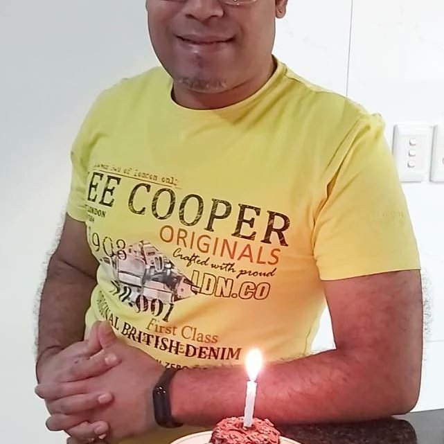 Neeresh01's tweet image. Big 40...Thank you to all my friends and family for making my birthday so special. Take care and God bless