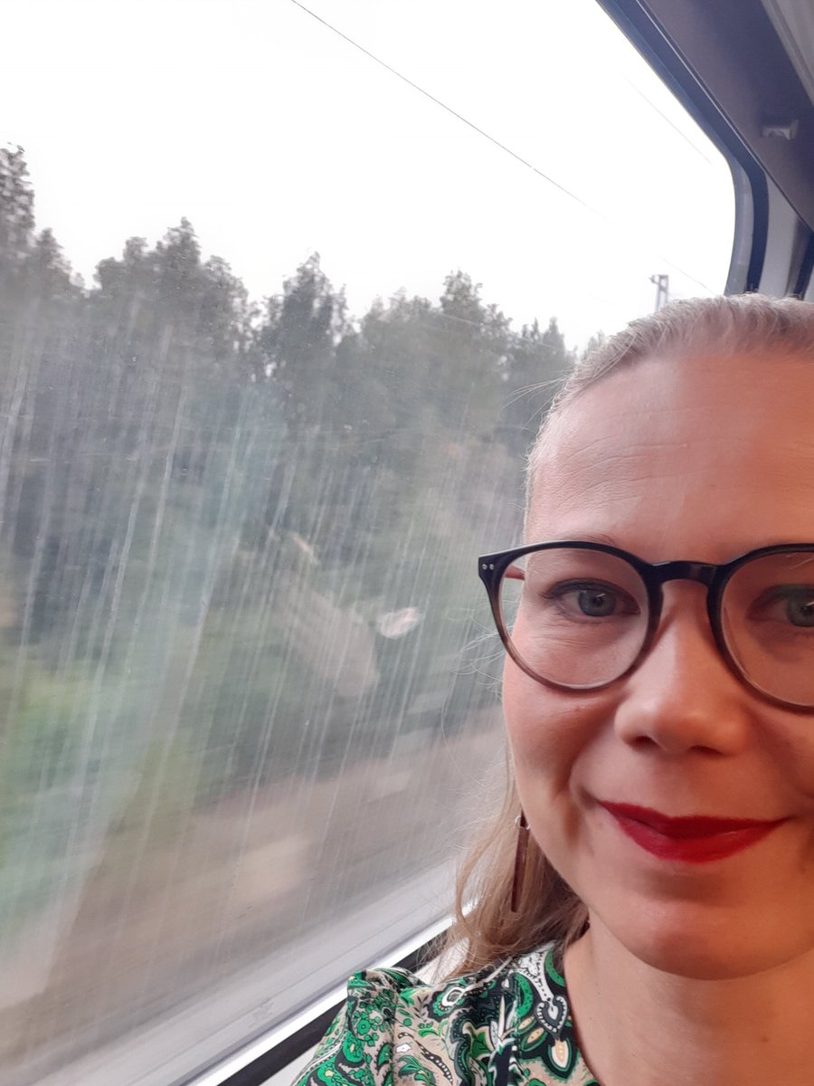 Tänään on suuntana Tampere. Päivän aiheena osaamisella työkykyä seminaari. Odotan mielenkiinnolla. #työkyky #työhyvinvointimessut2022 #oppiminen