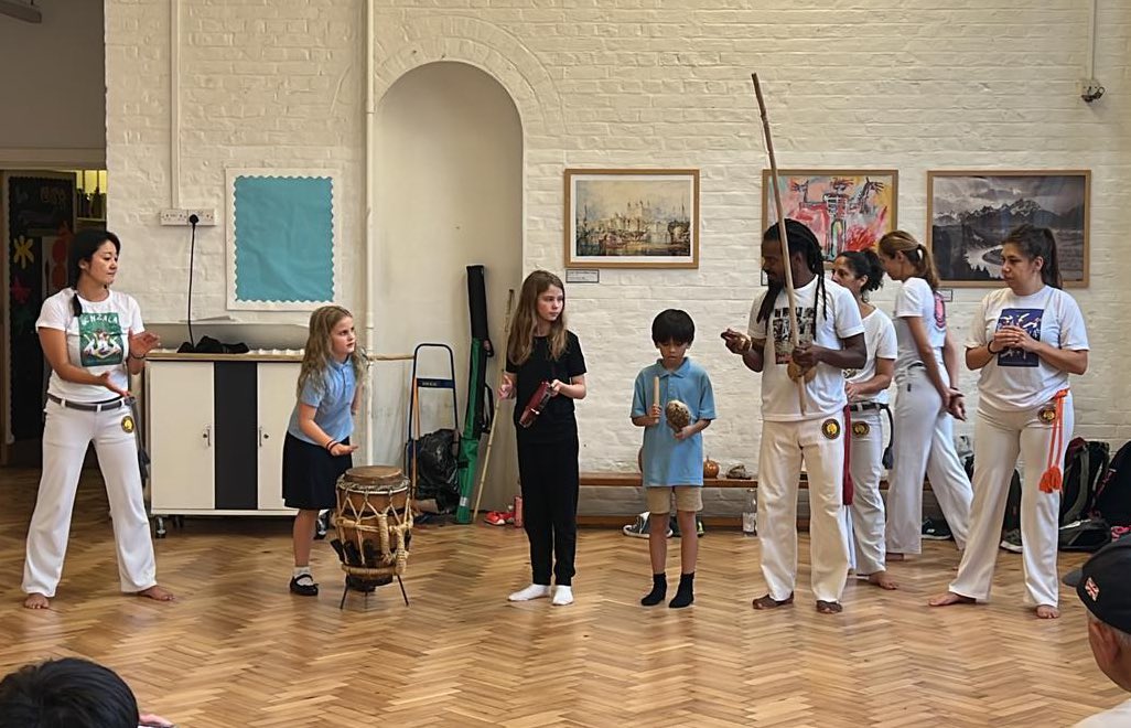 malmesburypri's tweet photo. The weather on Friday didn’t stop @GETOUTCHARITY ‘s event at Malmesbury. Capoeira was great fun 🤩 
Be The Best You Can Be #BTBYCB #school #education #teachers #london #primaryschool #towerhamlets #edutwitter #capoeira https://t.co/sNMPuzC184