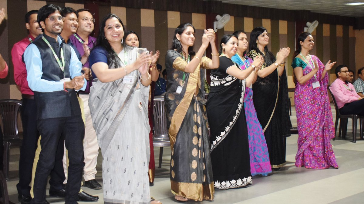 SagarCollege's tweet photo. Sagar Group of Institutions-SISTec conducted SISTec Sangam on 10th of September’22.

🌐 Website: https://t.co/SEDF8Wyi4E
🌐 Facebook: https://t.co/nSrBPFag2W

#AnnualGeneralMeet #AnnualGeneralMeet2022 #Felicitation #AMCAT #BestWishes #engineering #college #engineeringcollege https://t.co/XrXglfNR3p