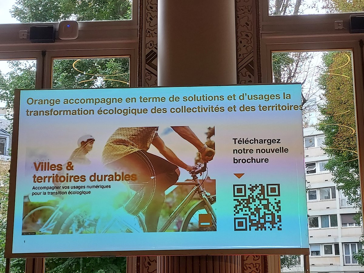 cyrilluneau's tweet photo. La donnée territoriale est clé pour organiser la transformation numérique des territoires et villes durables @Orange accompagne les collectivités pour réduire leurs dépenses via un véritable monitoring urbain et un meilleur partage de la donnée #CitiesSummit22 #data #Smarticity https://t.co/ZO44UTYp2a