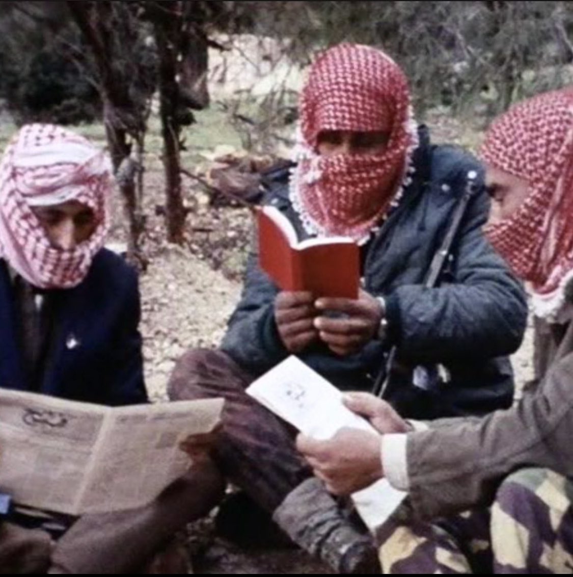 nihalist___'s tweet image. stills from Jean-Luc Goddard’s ‘Here and Elsewhere’ (1976).