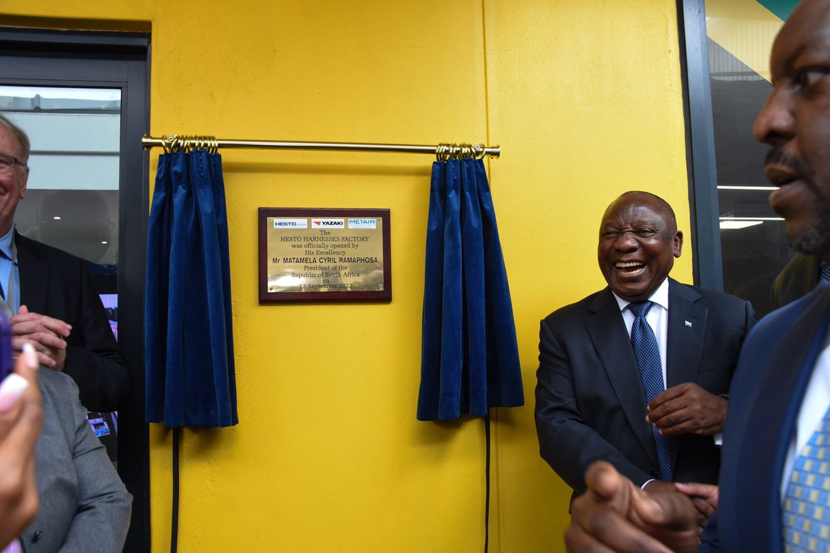 SAgovnews's tweet photo. [HAPPENING TODAY] President @CyrilRamaphosa officiates the cutting of the ribbon and unveiling of the plaque ceremony to mark the grand opening of #Metair’s R500 million manufacturing facility for automotive sector parts in KwaDukuza, KwaZulu-Natal #InvestSA https://t.co/TCBRCgJzui