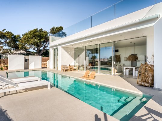 EvPollensa's tweet photo. Menorca: High buyer activity in all locations https://t.co/DjiNSHYCgi https://t.co/G6FdUAN7yd