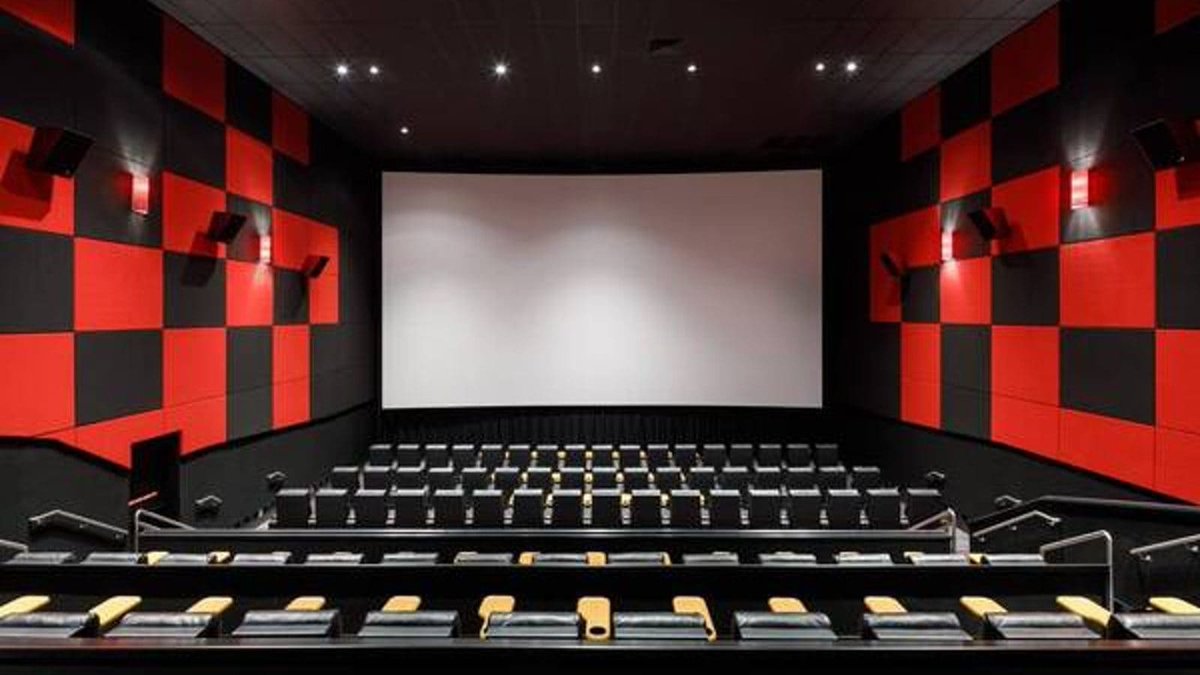feedmileapp's tweet photo. Multiplex Association of India postpones #NationalCinemaDay to Sept 23;welcomes the move of celebratory admission price of ₹75 to mark Spl. Day.
#feedmile #MultiplexAssociation #cinema #movies #IndiaAt75 #celebration #filmIndustry https://t.co/1L2x4thNtf