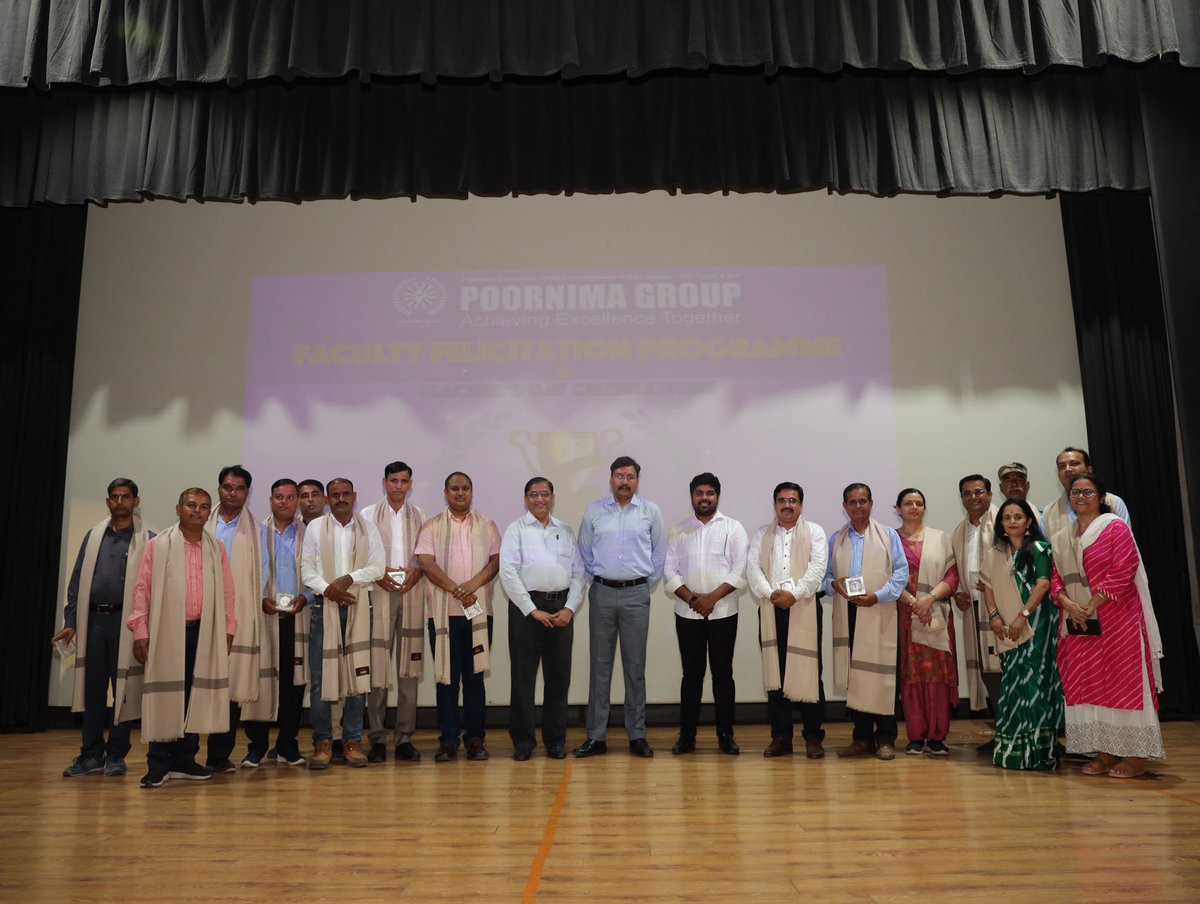 PIET_Jaipur's tweet photo. On the joyous occasion of Teacher's Day, Poornima Group was honored to welcome IPS Vikas Kumar, Inspector general ATS Jaipur as chief guest of the day.
.
.
#poornimauniversity #jaipur #TeachersDay2022 #IPSvikaskumar #chiefguest https://t.co/xlNt0VRYi0