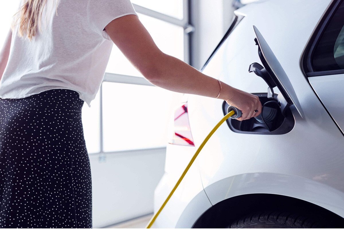 BournyAuto's tweet photo. Si vous êtes néophyte dans l'univers des véhicules électriques, voici tout ce qu'il faut savoir sur la recharge des voitures électriques. 🔋 https://t.co/hMMBcptFwo https://t.co/SZBKHXGiQD