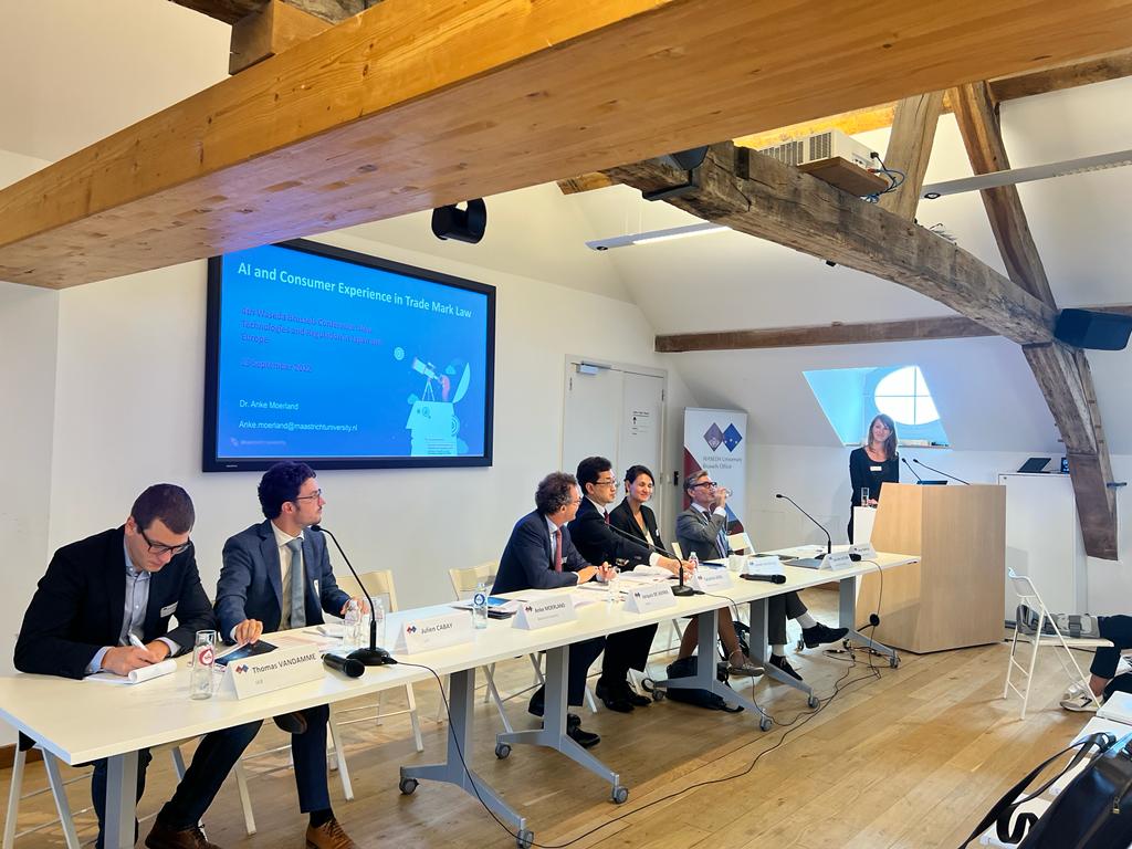 Anke Moerland tweet media