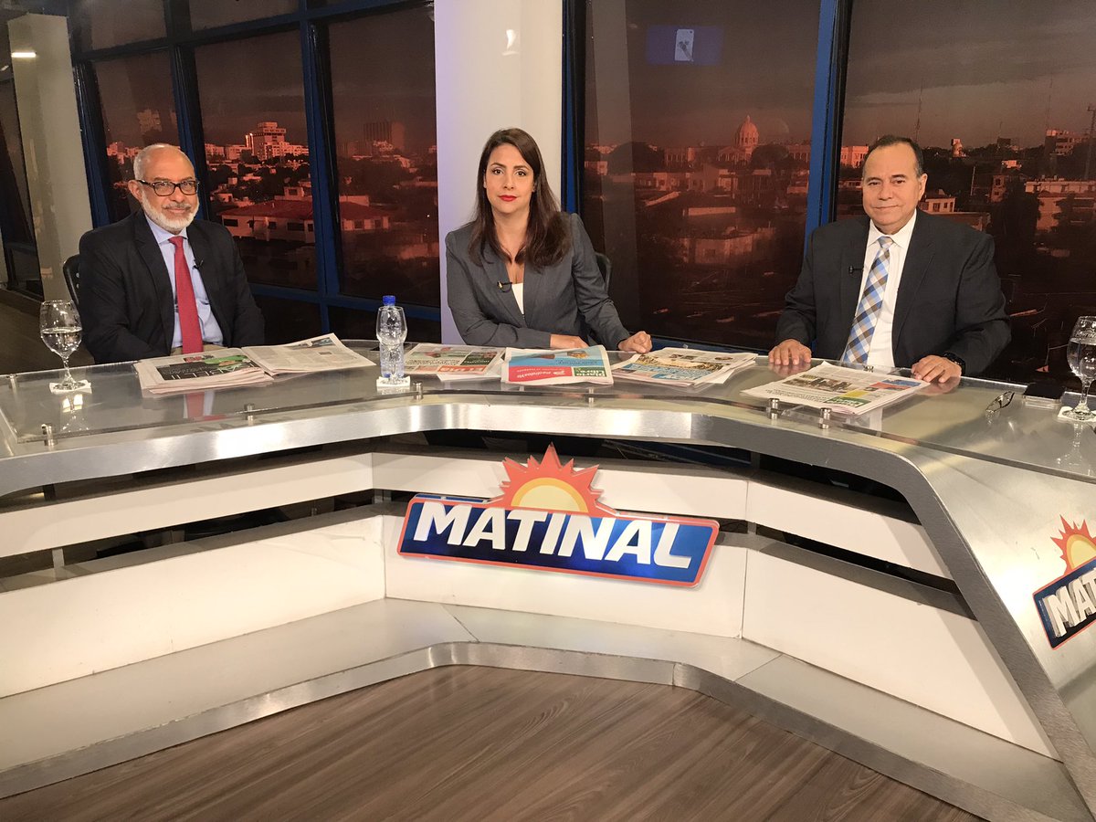 Matinal5's tweet image. Estamos en vivo como todas las mañanas a través de @TelemicroHD #noticias #análisis #comentarios #deportes #entrevistas