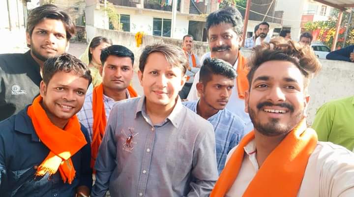 Bhupend94281807's tweet photo. @AkashVOnline युवा हृदय सम्राट इंदौर विधायक
सबके चहेते आकाश भैया को
जन्मदिवस की अग्रिम शुभकामनाएं...
12/9/2022...
Ashok Patidar #shajapur #KailashVijayvargiya #aakashvijayvargiya #indarshingparamr #kavitapatidar #VDSharma #indorewale #indorecity #indorekishan https://t.co/pQs4QoxY7p