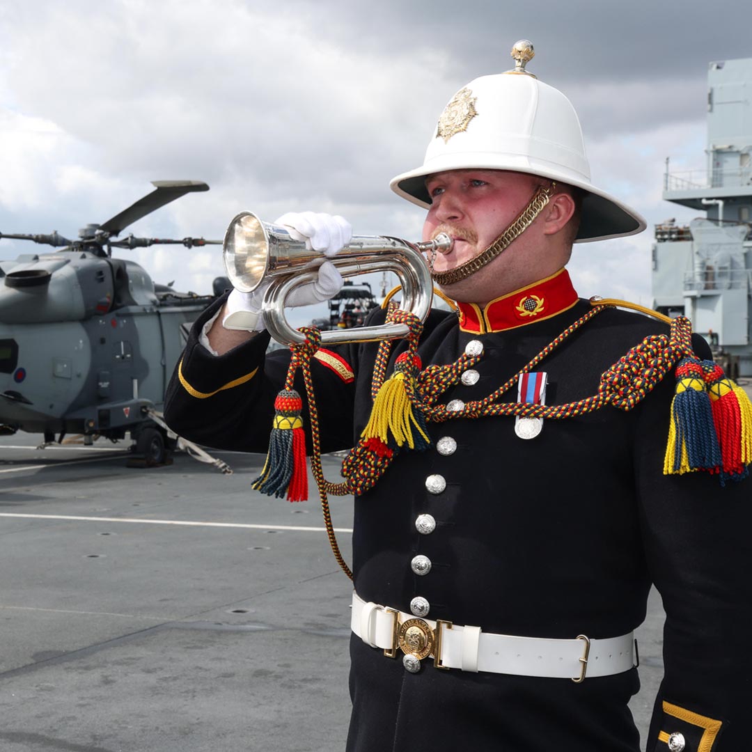 RoyalNavy's tweet photo. Royal Navy personnel paused to remember Her Majesty Queen Elizabeth II as they took part in memorial services across the country.