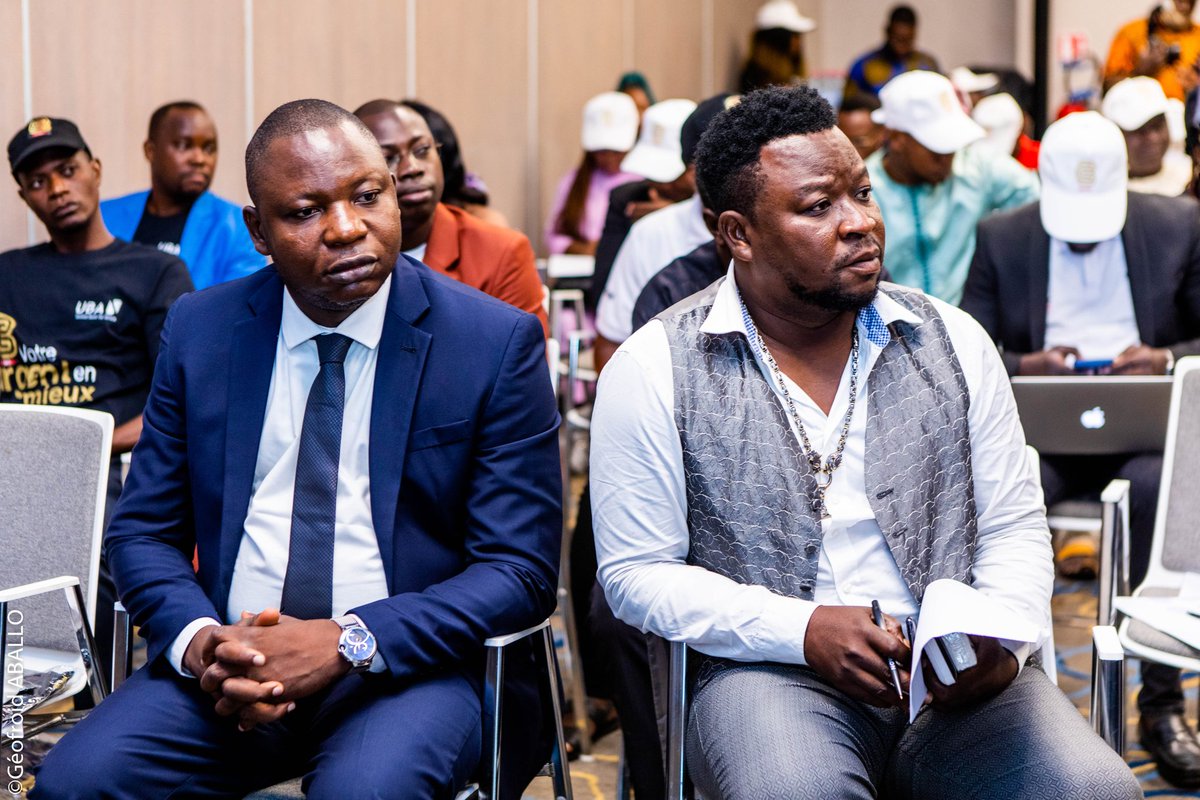 bmo_africa's tweet photo. "Pour utiliser #BMO, il suffit de télécharger l'application 'Bestcash' sur PlayStore à l'adresse https://t.co/3Rqan34n9G et procéder à votre enregistrement." M. Hervé Dandjinou, DSI 'Emmanuel la Grùce SA' présentant l'application #bestcash #money #wasexo #mobilemoney https://t.co/kYE9youZ6p