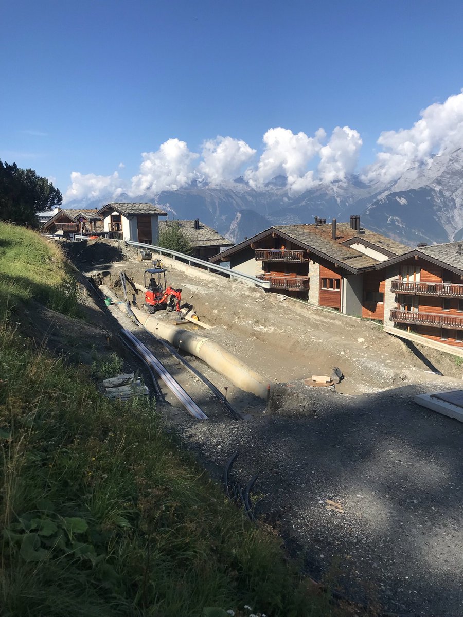 Valais Dude tweet media