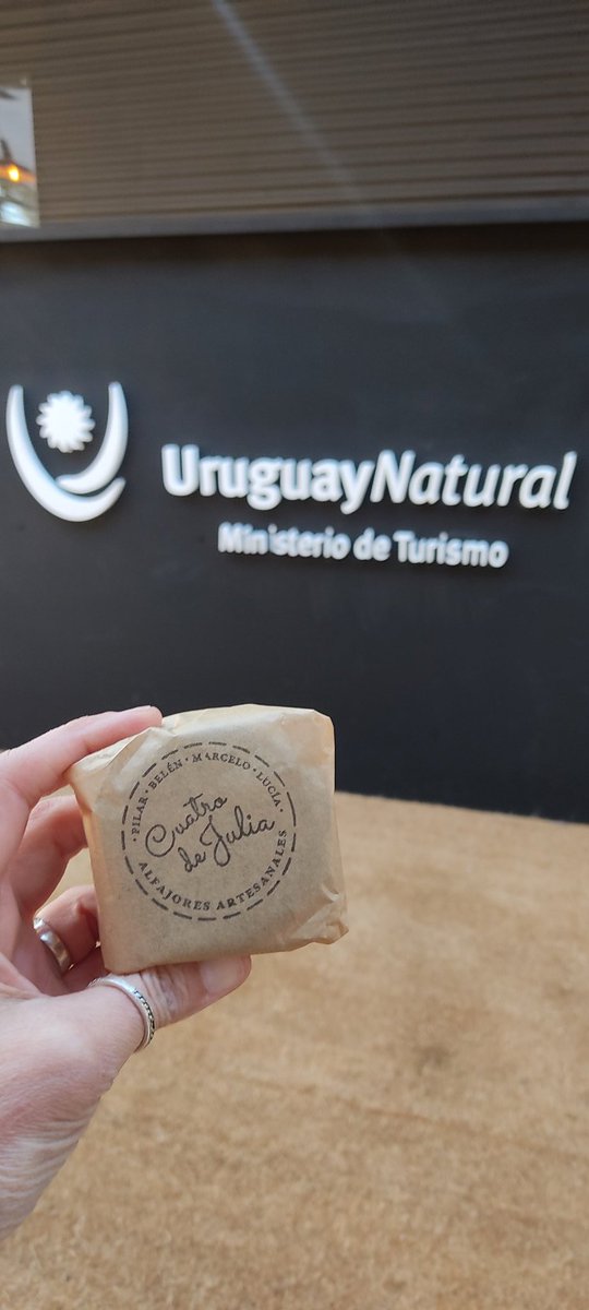 Cuatro de Julia tweet media