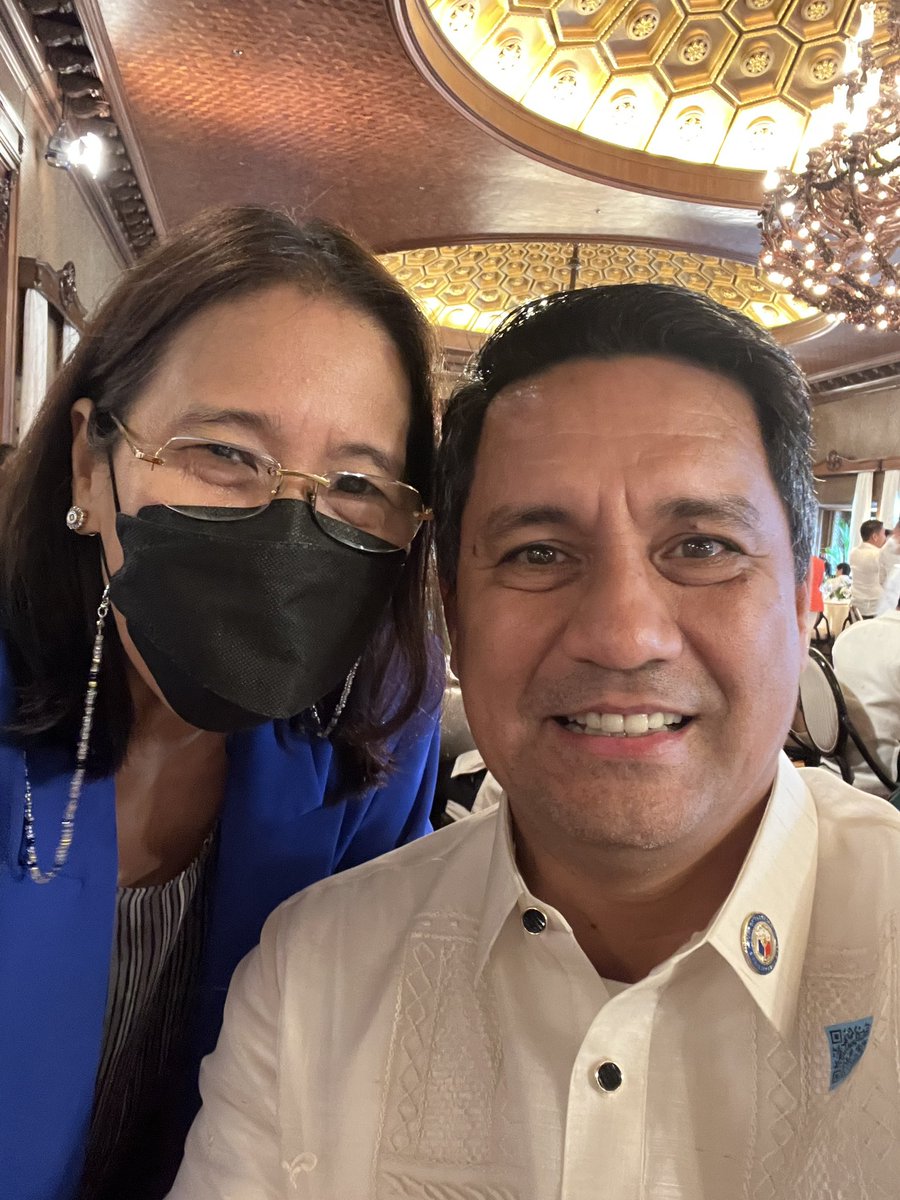 Vivian C. Recio tweet media