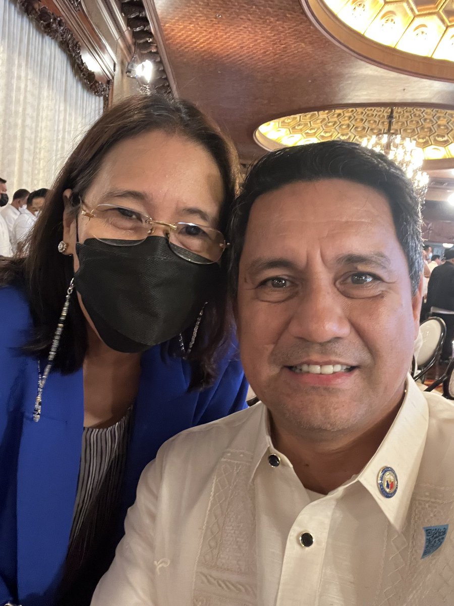 Vivian C. Recio tweet media