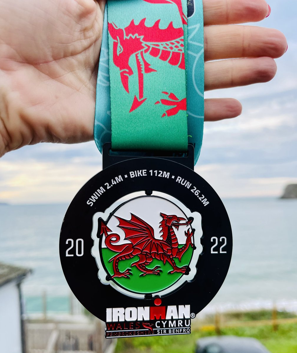 Dani Davies ✨ tweet media