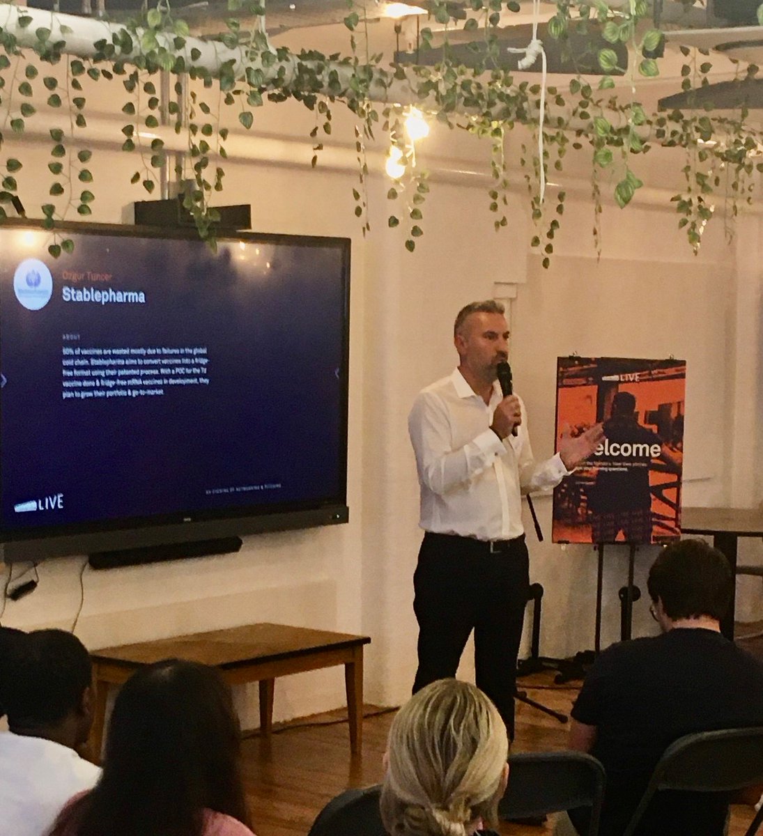 Özgür Tuncer, CEO &amp; Executive Director, was delighted to present Stablepharma's campaign pitch crowdcube.com/stablepharma at Crowdcube’s first LIVE investor event since the pandemic. It was a packed audience of well-known European tech brands &amp; 100s of HNW investors. #vaccines
