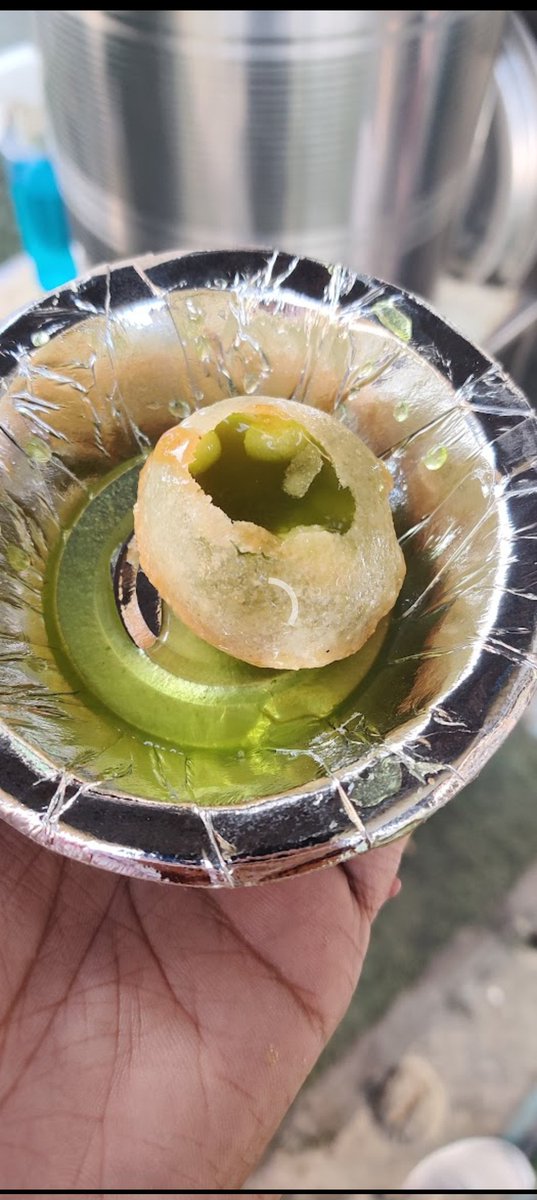 MagicFoodie's tweet photo. @zomato Gol Gappe. Say no to this, I dare you. https://t.co/lZNsPAgye0