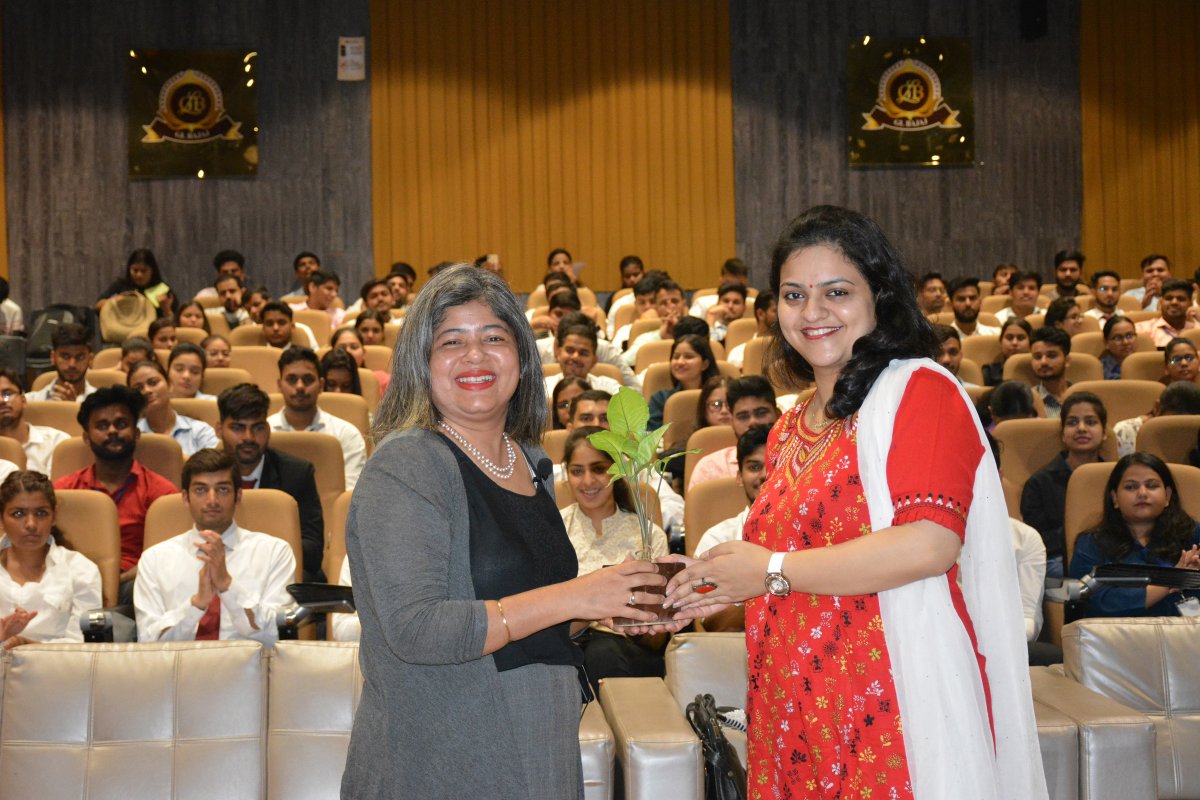 glbajajimr's tweet photo. GLBIMR.PGDM Institute, organized an Expert Talk on “Emotional Intelligence for Workplace Success” on 10/09/2022. Ms. Radhika Sharma, Learning Partner and Manager- L&D MetLife was resource person of this expert talk.
#GLBajaj #GLBIMR #DrSapnaRakesh #ExpertTalk #ExpertTalkSeries https://t.co/MivMAg5mS3