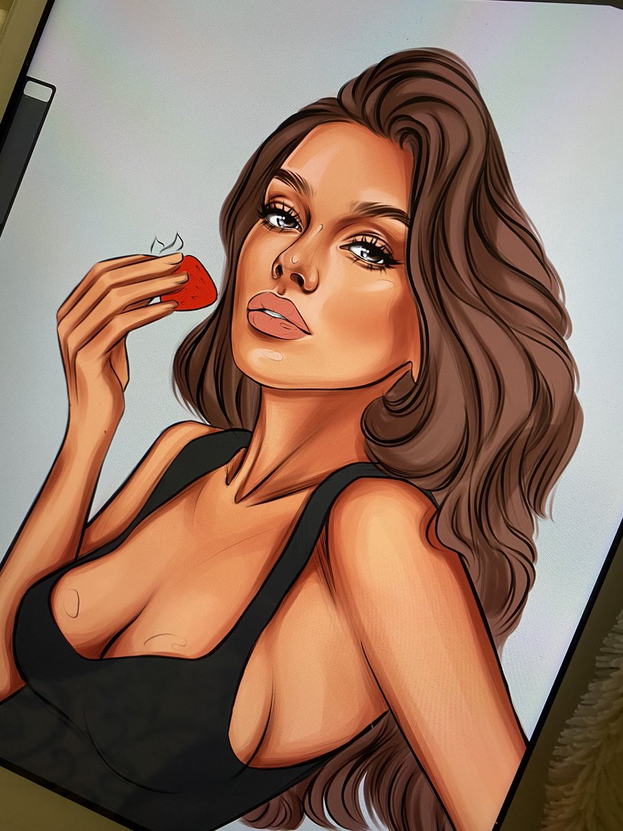 GM☕️ I'm working on my first self-portrait☺️ 
Show me what you're working on right now👇🏻 #NFTCommunity
