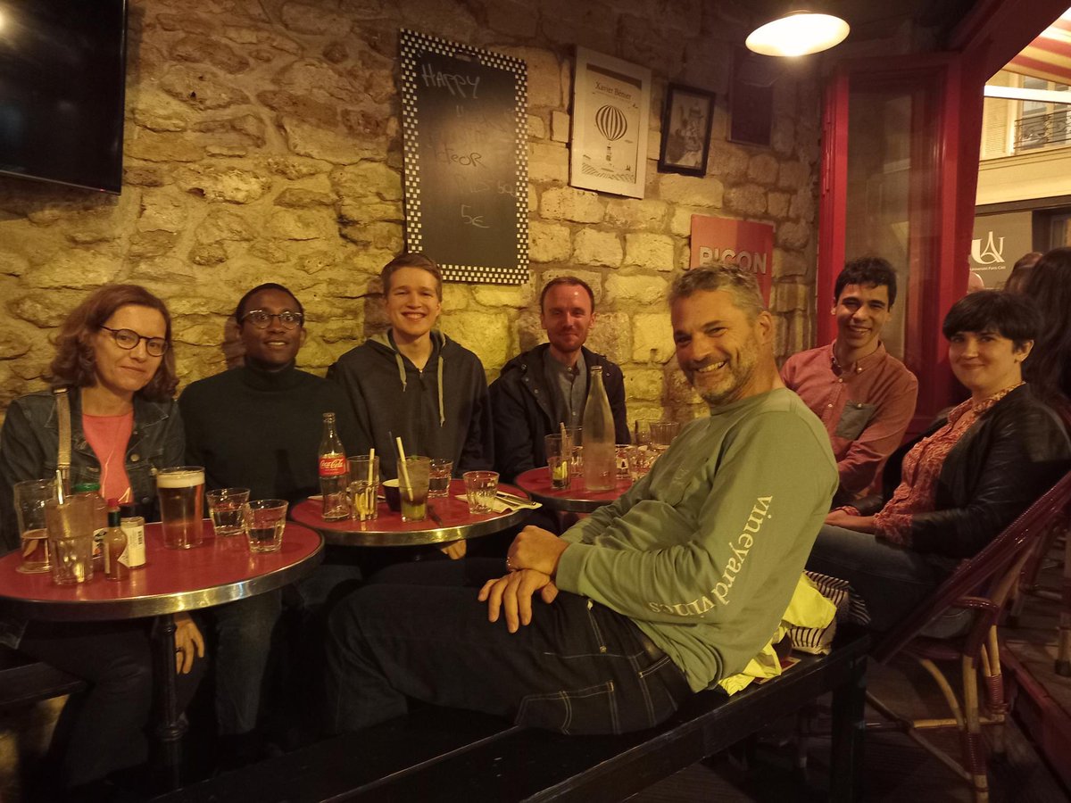 AFAAP_eV's tweet photo. Bienvenue aux nouveaux stagiaires !

Herzlich Willkommen an David, Dawit et Sebastian, wir wünschen Euch ein spannendes Praktikum in der Assemblée und einen schönen Aufenthalt in Paris !

https://t.co/cxGxG5jr1Q https://t.co/pJJLTxBZj2