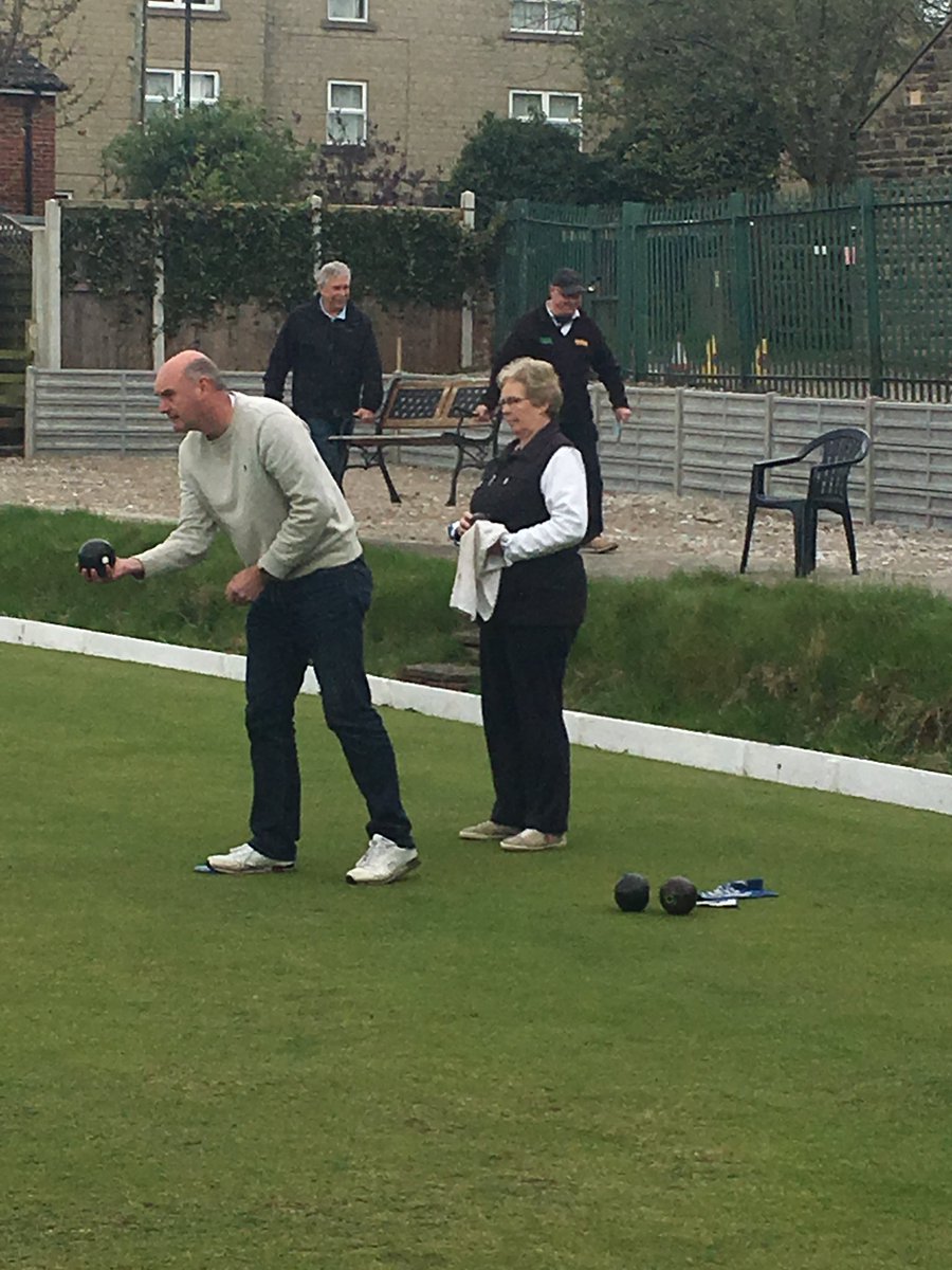 Try bowls for free today 5.45 - 7.30pm , green rear of The Swan, Devonshire Place, Harrogate - access to green off Lime Grove &amp; Lime Street.

All welcome, just need flat souled footwear, equipment &amp; tuition provided.

Email blackswanbowlingclub@gmail.com for further information