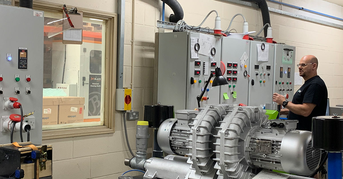 AirControl1969's tweet photo. This week, we would like you to meet our Electrical Testing Team - Andy Shearman (Senior Electrical Engineer) and Neil Cracker (Electrical Testing). All our fans, blowers and air knife solutions must pass the electrical test before we can despatch them to our customers. https://t.co/wahwbRK0vP