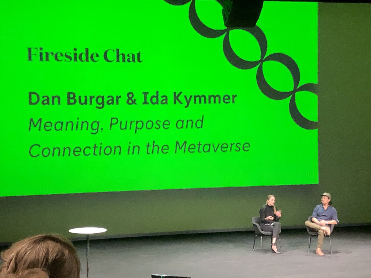 Clint_Canada's tweet photo. #OperaBeyond Fireside chat w 🇨🇦 @dburgar &amp; @idakymmer discussing intersection art &amp; technology - screens, sculpture, #AI #digital worlds &amp; more sharing experiences in “Meaning, Purpose &amp; Connections in the #Metaverse” plus comparing #VirtualReality w the #RealWorld @BeyondOpera https://t.co/NQRXNJ2kF4