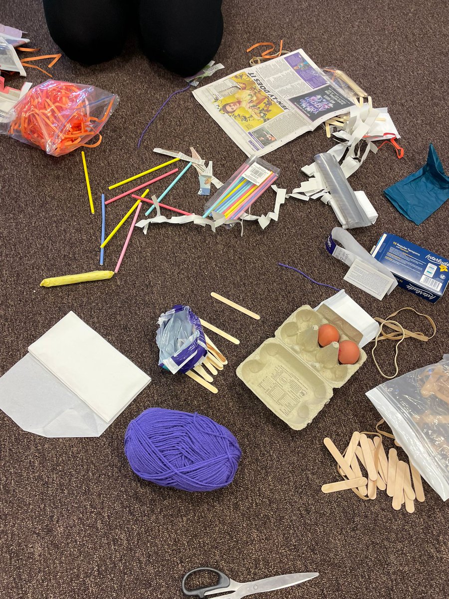 Zoeshe_scotland's tweet photo. @she_scotland Mind, Body + Soul and our new Ambassador groups from @CCHSEdinburgh brilliant learning, chatting, laughing and fun who doesn't like an egg challenge? #SaveTheEgg #TeamWork #smashingTime #protection https://t.co/4ZGwqr2cWE