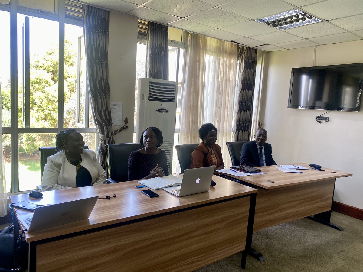 Civil Service College Uganda tweet media
