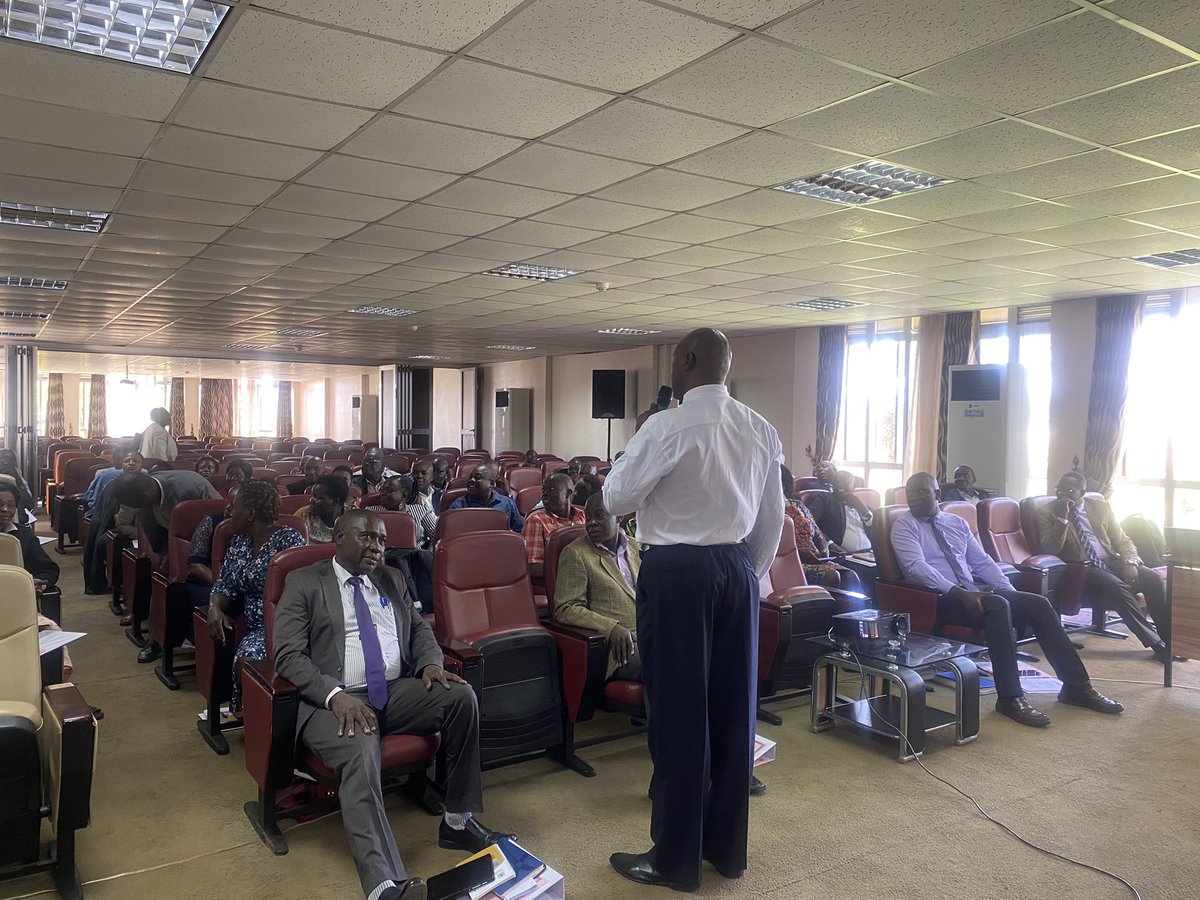 Civil Service College Uganda tweet media