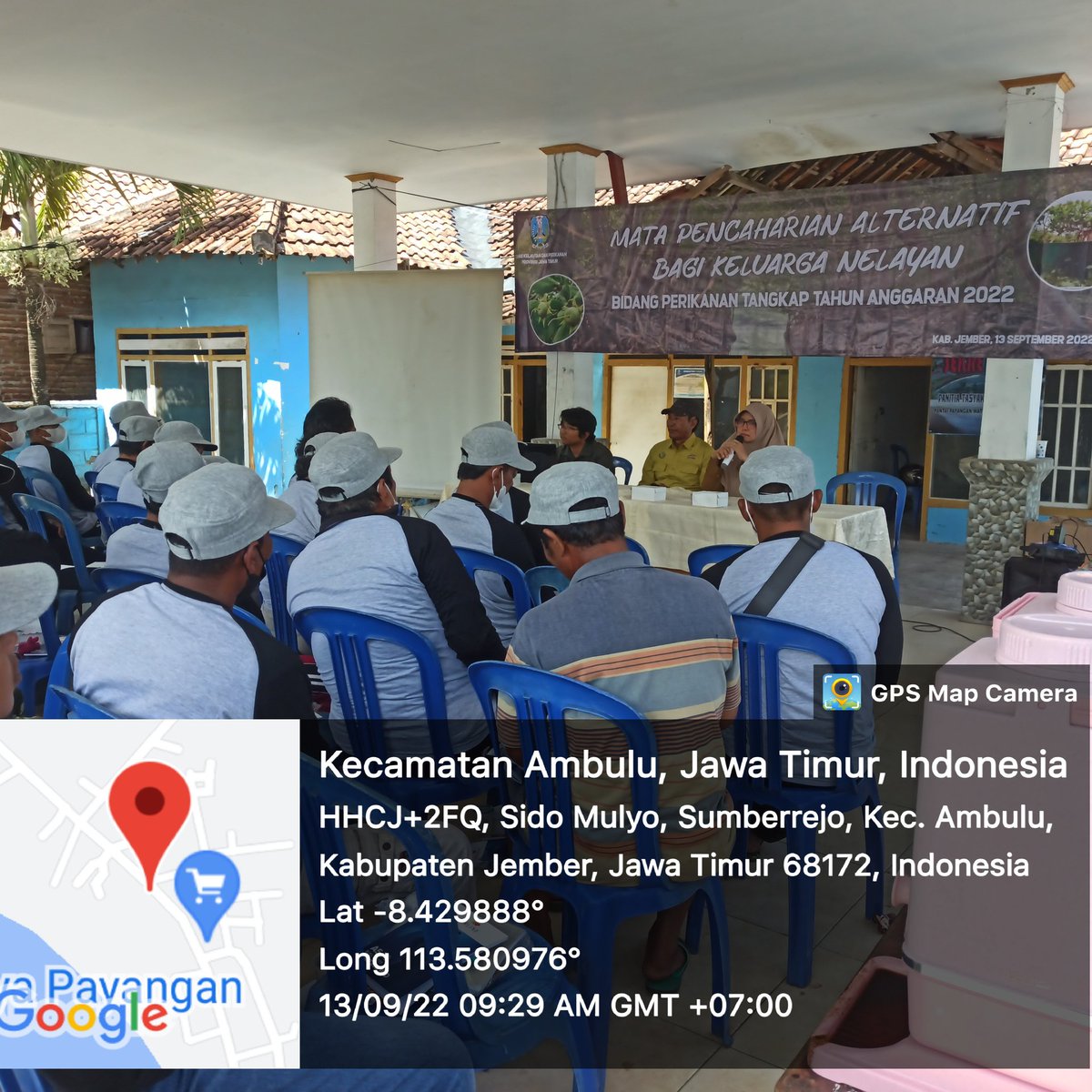 adentakurnia's tweet photo. Selasa,13/09/22,@adentakurnia Pendampingan MPA masyarakat nelayan o/DKP Prov.Jatim dan Dinas Perikanan Kab.Jember srta penyuluh kpd Msyrakat Nelayan di Dsn WatuUlo Ds.Sumberejo Kec.Ambulu
#GiatLuhkanSatminkalBWI #Jember #WatuUlo #LuhkanJaya @bppp_banyuwangi @puslatluhkp @kkpgoid https://t.co/x34WQpzF4S