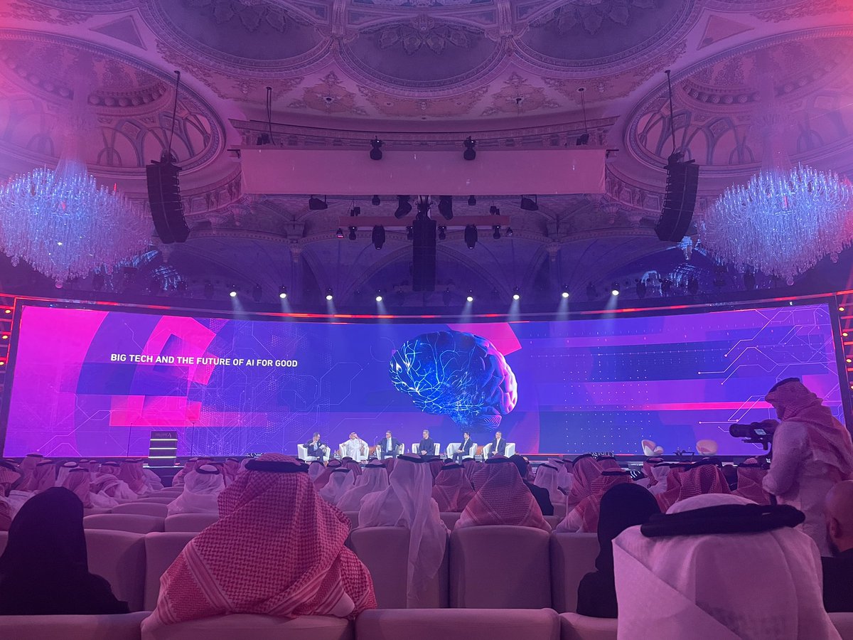 First panel at #GlobalAiSummit in Riyadh - Big Tech and the Future of AI for Good! <a href="/Aymanraa/">Ayman AlRashed</a> <a href="/guydiedrich/">Guy Diedrich</a> <a href="/EngLimGoh/">Eng Lim Goh</a>