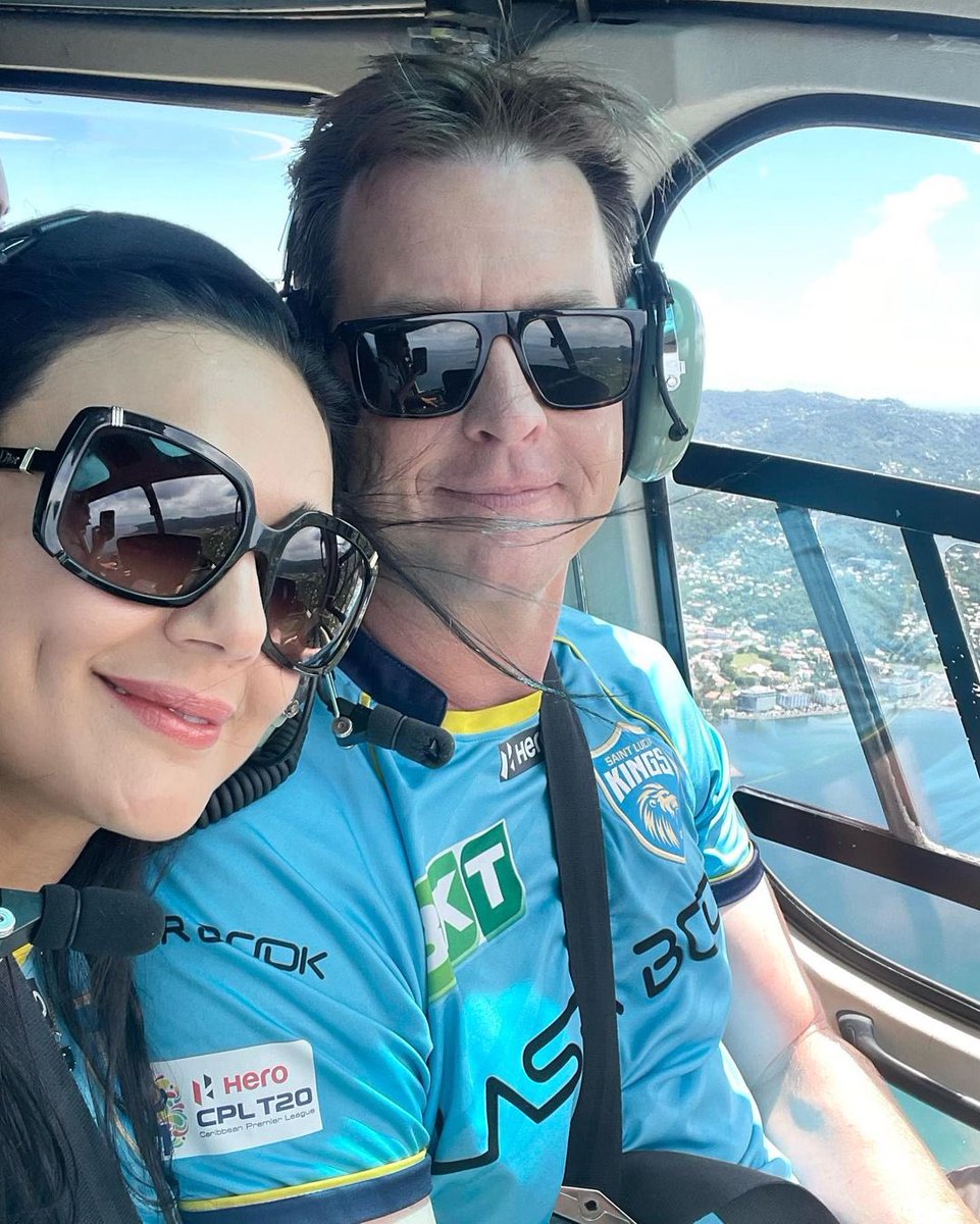 realpreityzinta's tweet image. Hawa main …. On cloud nine ❤️ #pztravel #StLucia #Cpl22 #letherinspireyou #ting