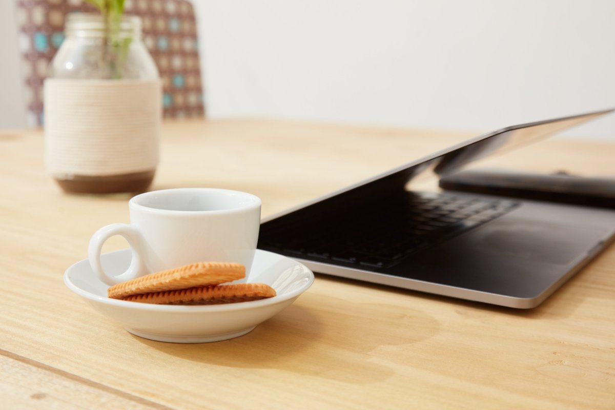 areoliscoworkin's tweet photo. Optez Aréolis Coworking l'espace qui vous apaise. 

Réservez votre bureau chez Aréolis Coworking au 00229 91 39 24 24 

Nous sommes situés à GBEGAMEY dans la von de l'hôtel Saint Jean
#espacecoworking #hôteldentreprise #aréolis #cotonou https://t.co/hJwh2BND6T